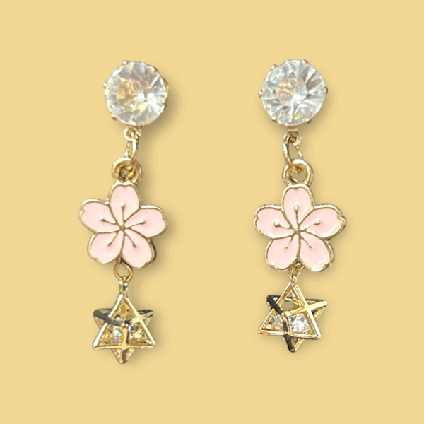 ピンク桜×クリアジルコニア × ゴールドマカバピアス（現品限定・1点のみ）