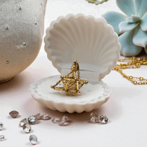 マカバペンダント（18金ゴールドメッキ）／ジルコニア入り